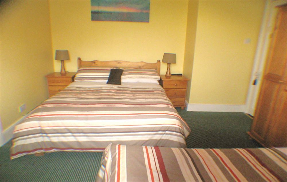 Guest house Rathmore House 3*